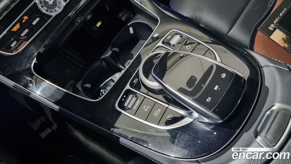 Mercedes-Benz E-Class W213 E350 4MATIC AMG Line (09.2019)