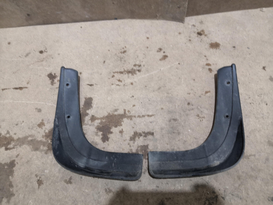 Комплект задних брызговиков Kia Soul 2 (PS) 13-19 Б/У Оригинал 86842B2500