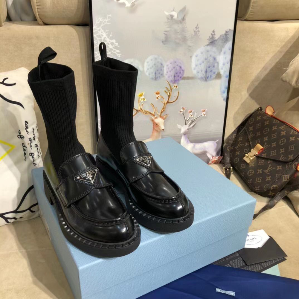 Ботинки Prada