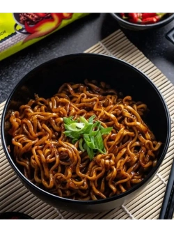 Набор Лапши из Азии Самянг Бульдак ассорти вкусов 3 шт