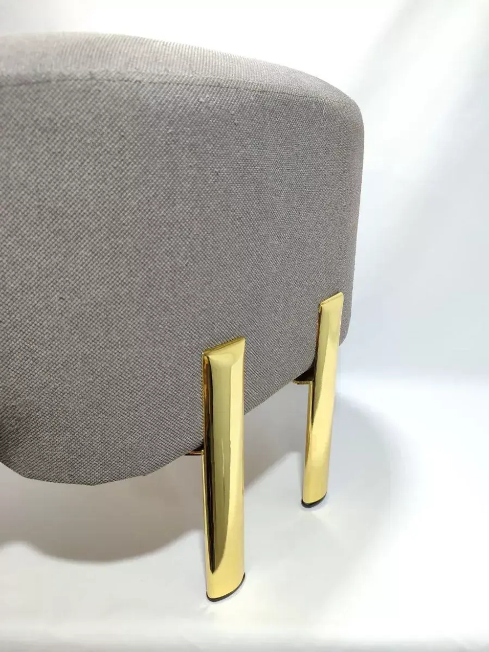 Мебельные ножки металлические под диван кресло тумбу шкаф