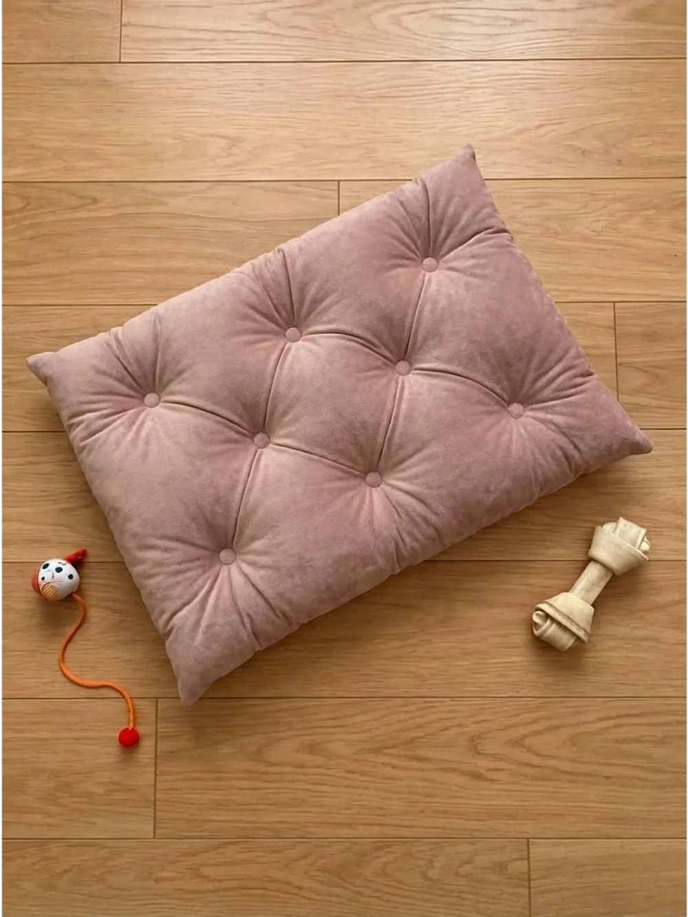 Лежанка для кошек и собак