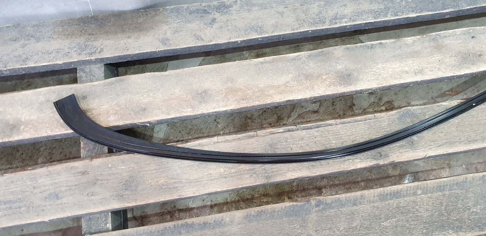 Молдинг двери задней правой Mercedes C (W205) 14-23 Б/У Оригинал A2056900480