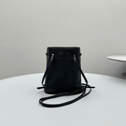 Miu Miu Pouch 17 cm