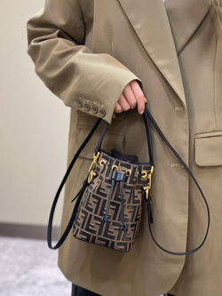 Fendi Mon Tresor 18 cm