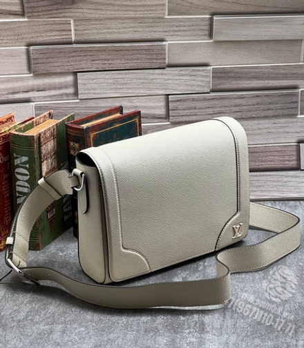 Сумка через плечо/мессенджер Louis Vuitton New Flap