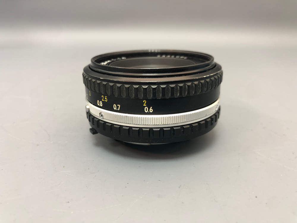 Nikon 50mm f/1.8 Series E