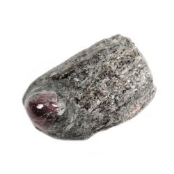 Гранат альмандин в породе(полировка) асс.