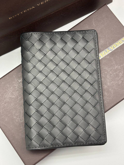 Обложка для паспорта Bottega Veneta