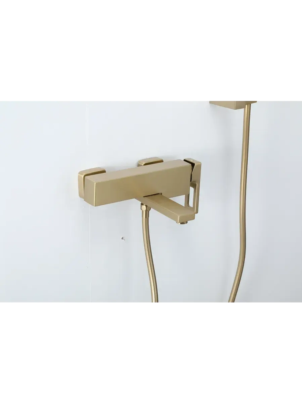 Смеситель для ванны Gappo G3217-3
