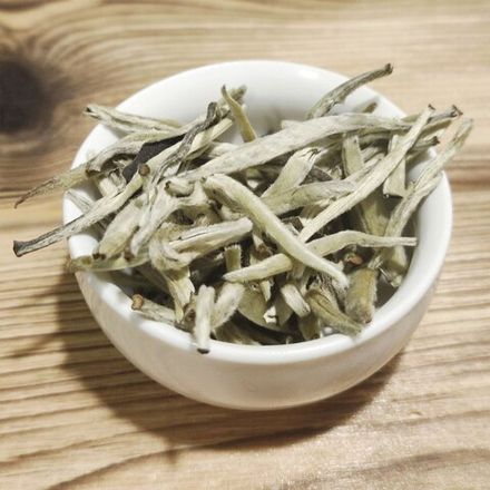 Серебряные Иглы (Бай Хао Инь Чжень) #18