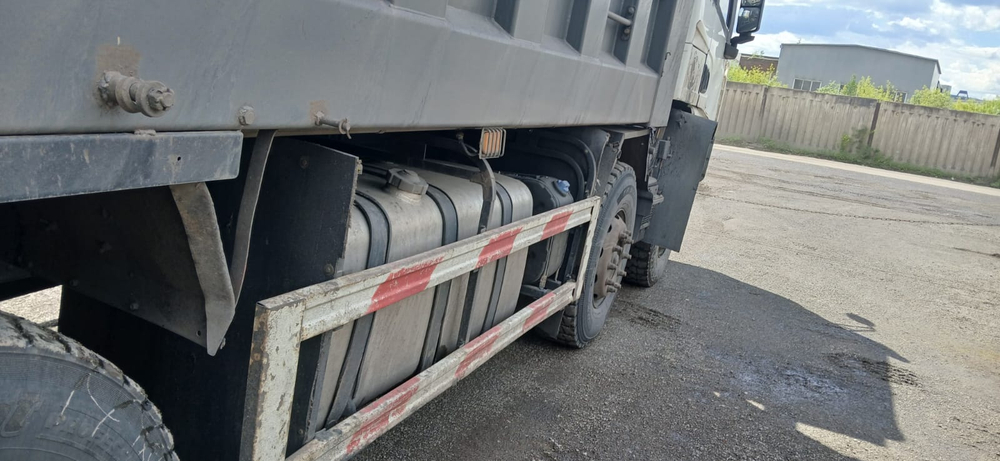 Shacman (Shaanxi) SX* 8x4 Самосвал SX33186V366 (Дизельный, 11,6 л, 423 л.с., МТ)