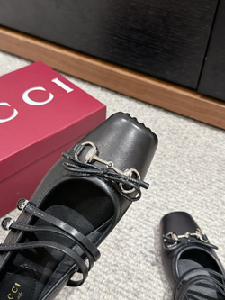 Gucci Shoes