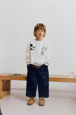 ZARA ТОЛСТОВКА С КАРМАНОМ MICKEY MOUSE © DISNEY, ЭКРЮ