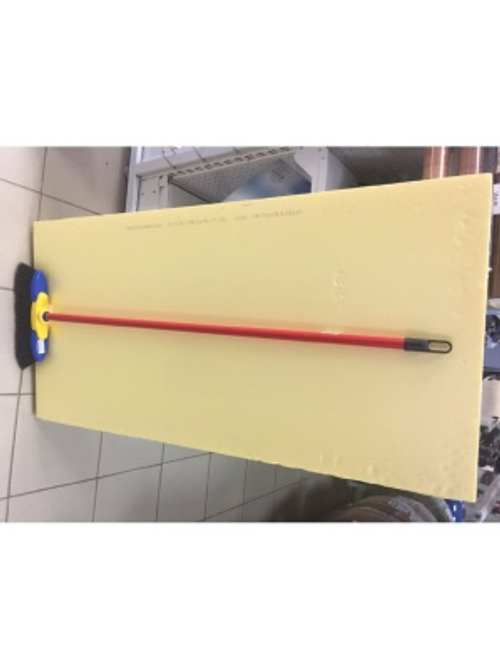 Щетка для пола Эсперанса с металлическим черенком