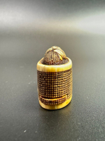 Нэцкэ в виде шкатулки