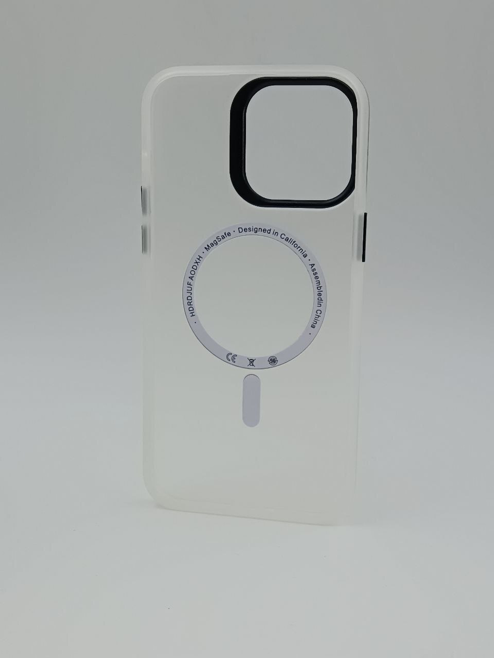 Накладка Berlia матовый c MagSafe для iPhone 14 Pro