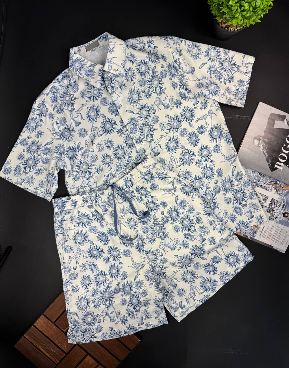 Прогулочный костюм Christian Dior