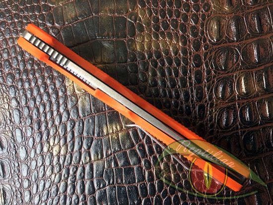 Складной нож Reptilian Зубочистка-2 c клинком из стали 9Cr18MoV, рукоять G10