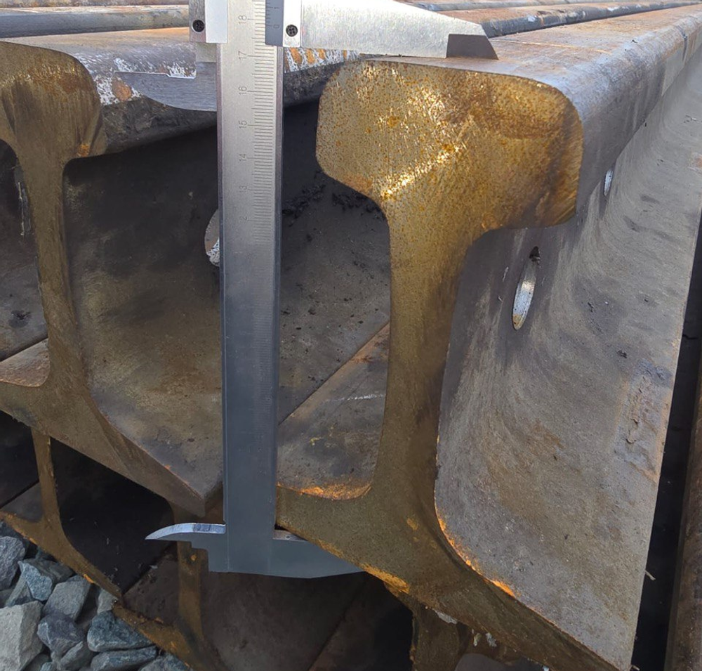 Рельсы Р-65 1 группа, от 0 до 2 мм.