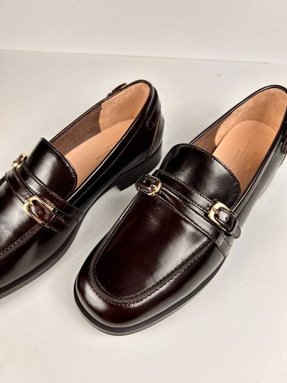 Лоферы женские