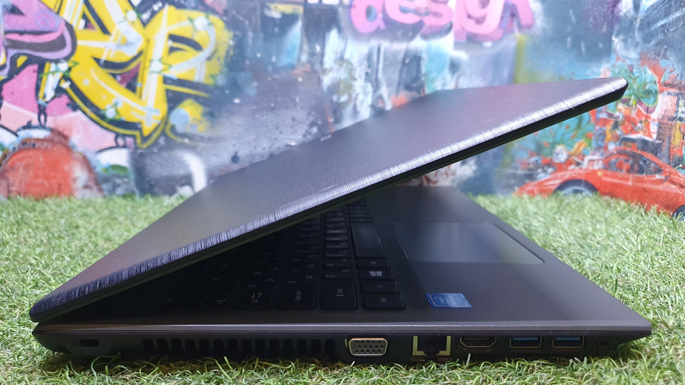 Ноутбук Acer Pentium/4Gb/Aspire E5-573-P0LY NX.MVHER.057/Windows 10