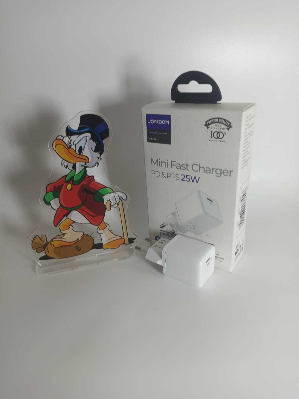 Зарядное устройство Joyroom L-P251 PD25W 3А белое