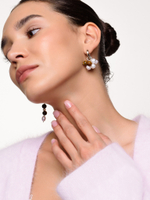 Серьги "Tiger's eye pearl berry" Silver