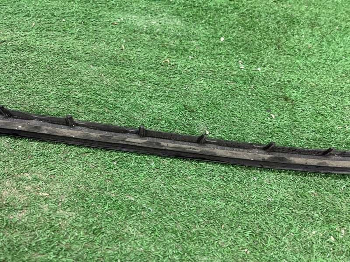 Накладка стойки лобового стекла левая BMW X5 G05 (2018-н.в.)