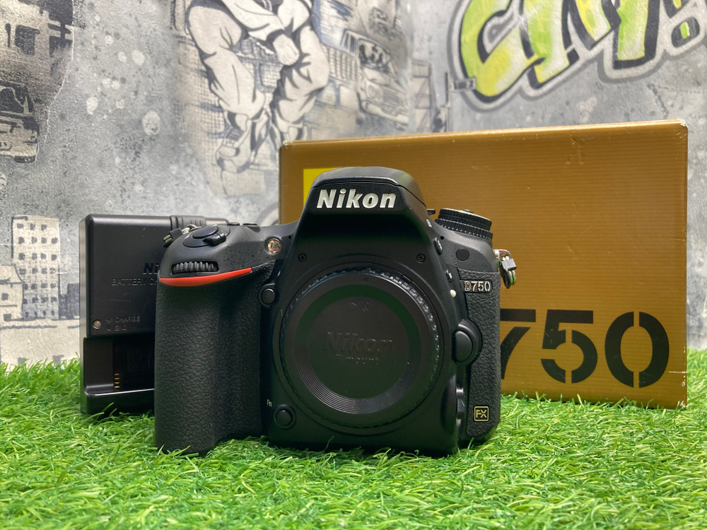 Nikon D750 281.000 кадров