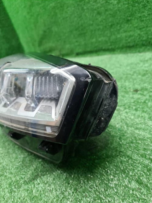 Битая Фара правая Chery Tiggo 7 Pro (20-нв) LED