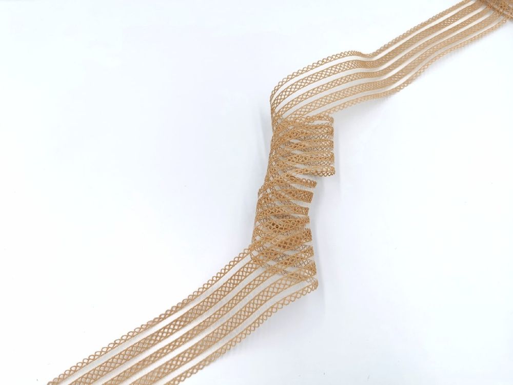 Резинка с прозрачными нейлоновыми вставками, 3,5 см, телесная, (Арт: RNV-006), м