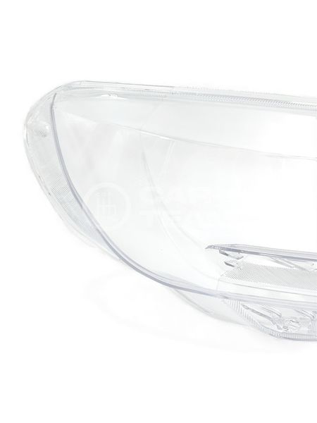 Стекло фары (поликарбонат) Лада Веста NG, правая