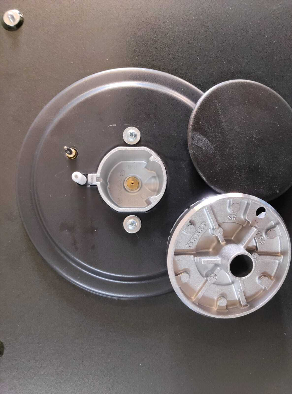 газовая поверхность KM 519 S