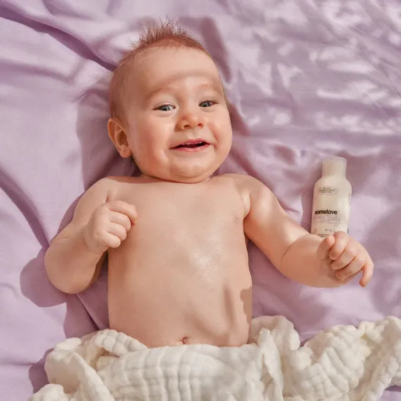 Нежное массажное масло для кожи новорождённого малыша Somelove с ароматом ванили и лаванды 100мл