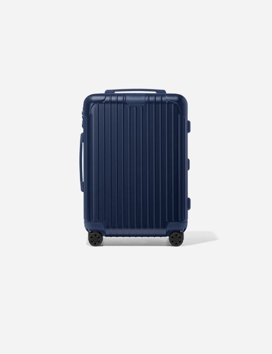 Чемодан Rimowa Essential Cabin 