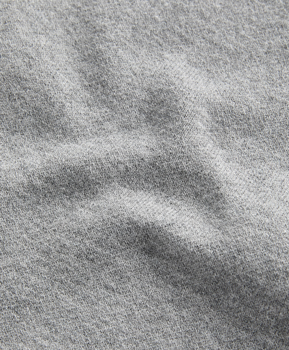 OYSHO Расклешенные трикотажные брюки, светло-серый