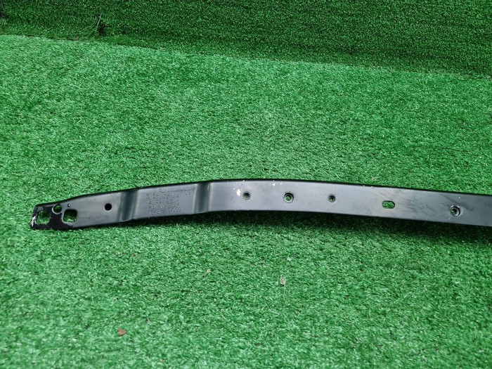 Кронштейн панели BMW X5 G05 (2018-н.в.)