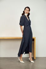 Платье на сборке