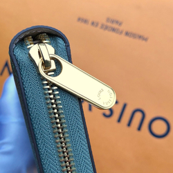 Louis Vuitton Zippy Wallet