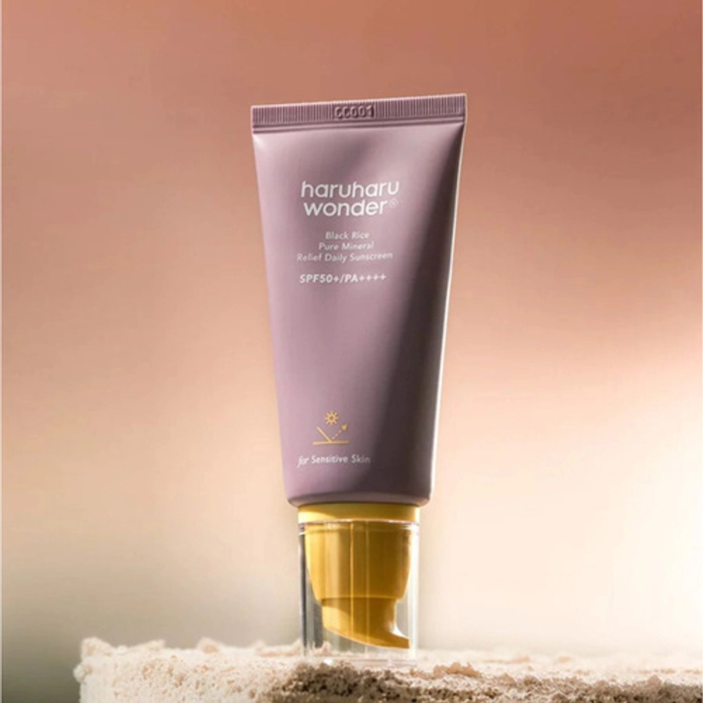 Солнцезащитный крем Haruharu Wonder Black Rice Pure Mineral Relief Daily Sunscreen SPF50+/PA++++ 50