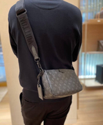 Сумка через плечо Louis Vuitton