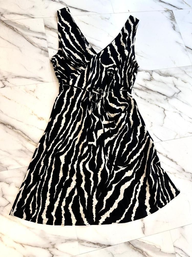 Платье Valentino