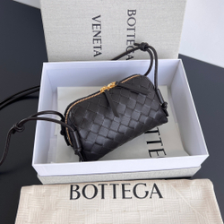 Bottega Veneta Concert Pouch 18 cm