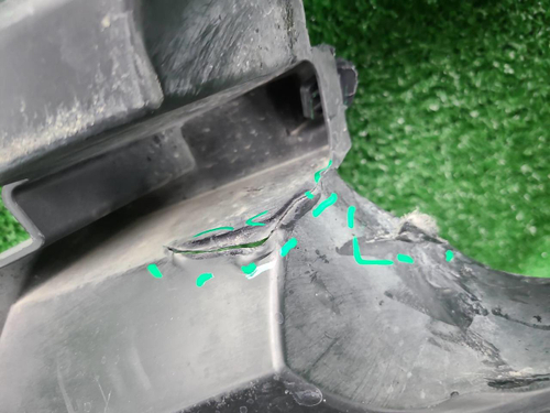 Кронштейн ПТФ левый BMW X2 F39 (2017-2023) M-paket