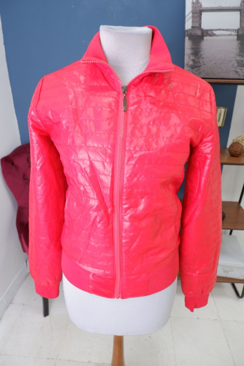 Куртка Incity демисезонная 44 размер