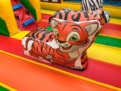 Коммерческий надувной батут «Сафари Ультра», 15*10*7,5 м