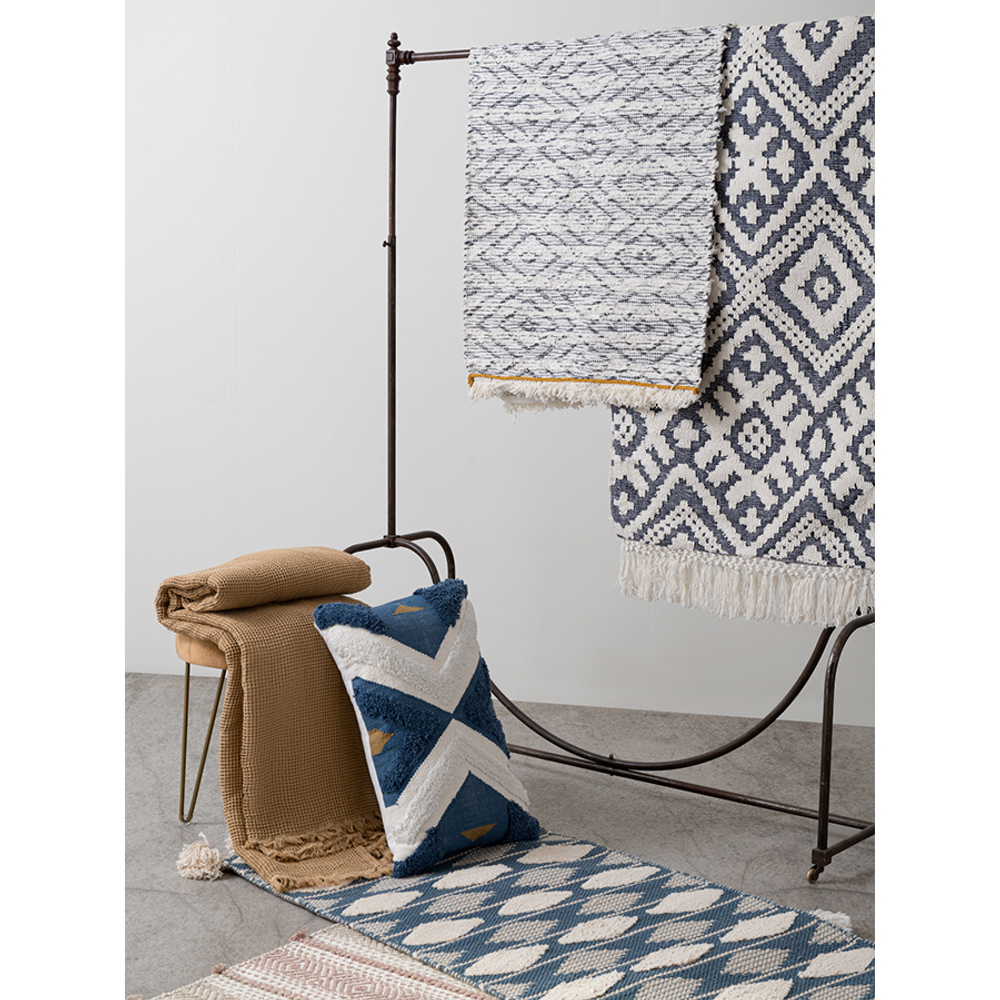 Ковер из хлопка синего цвета Argyle Ethnic 70х160 см