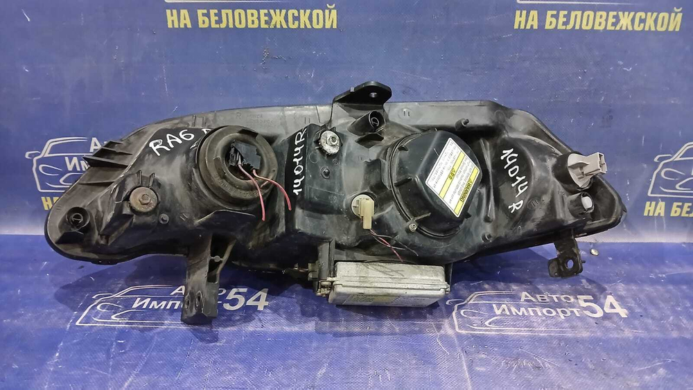 Фара передняя правая Honda ODYSSEY 1998-2004