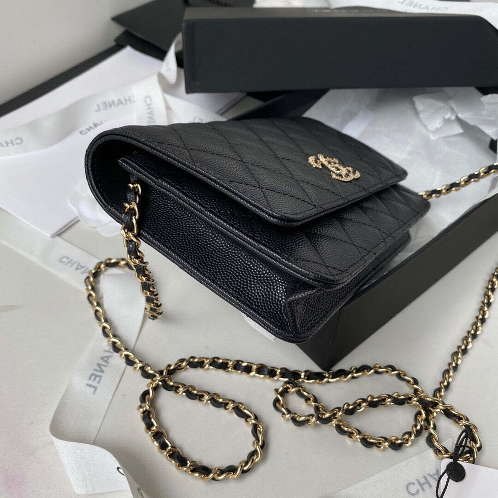 Chanel Woc